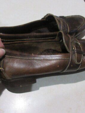 Cole Haan Leather Loafers Brown 7.5 m classic leather sole
